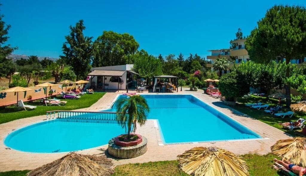 Зображення Achousa Hotel 3*