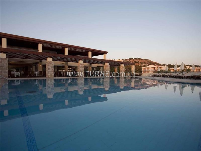 Фото Island Blue Hotel 3*