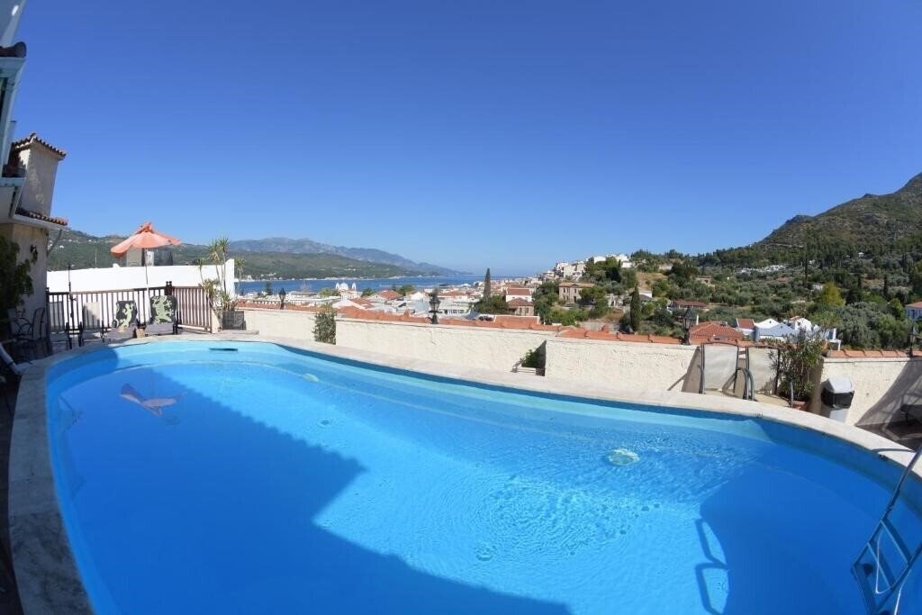 Изображение Virginia Hotel Samos 3*