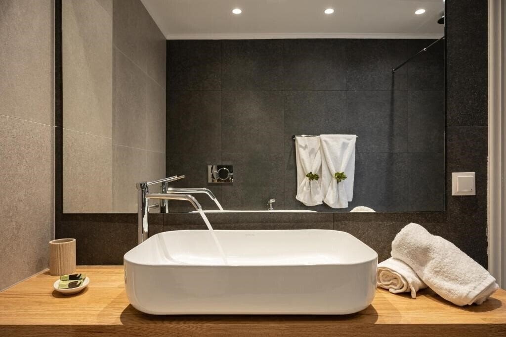 Фотографія Athena Beach (Kokkari) 3*