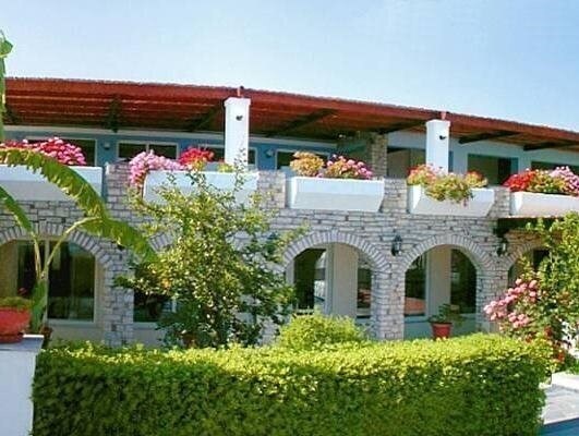 Картинка Zefiros Beach 3*