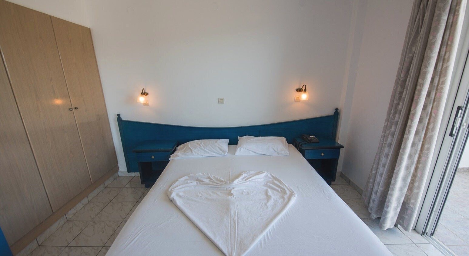 Картинка Zephiros Beach 3*