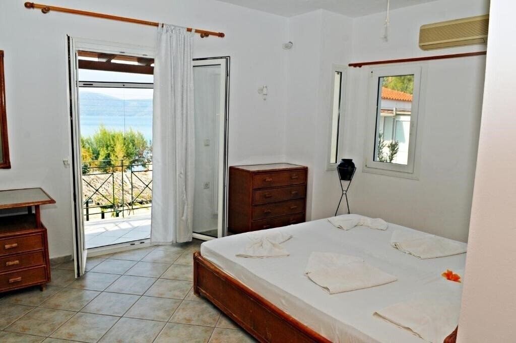 Фото Posidonio Apartment & Studio 3*