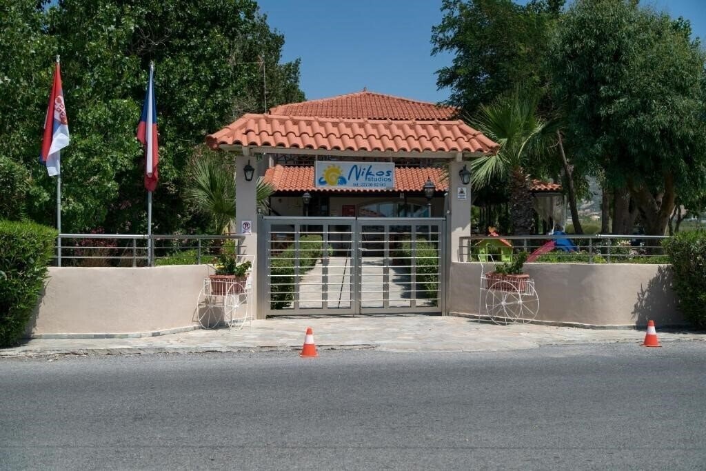 Картинка Studio Nikos 3*