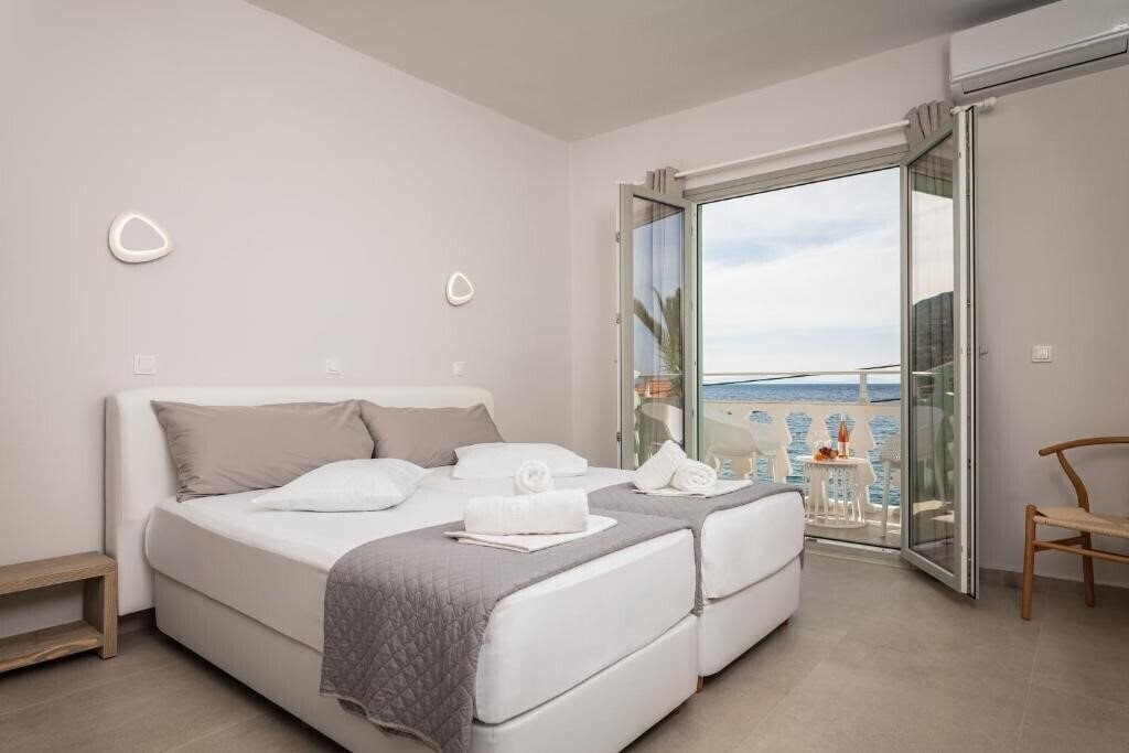 Изображение Kokkari Beach Hotel 3*