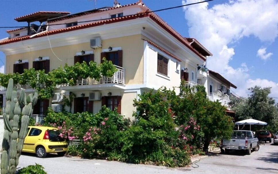 Готель Pigi Pension 2*