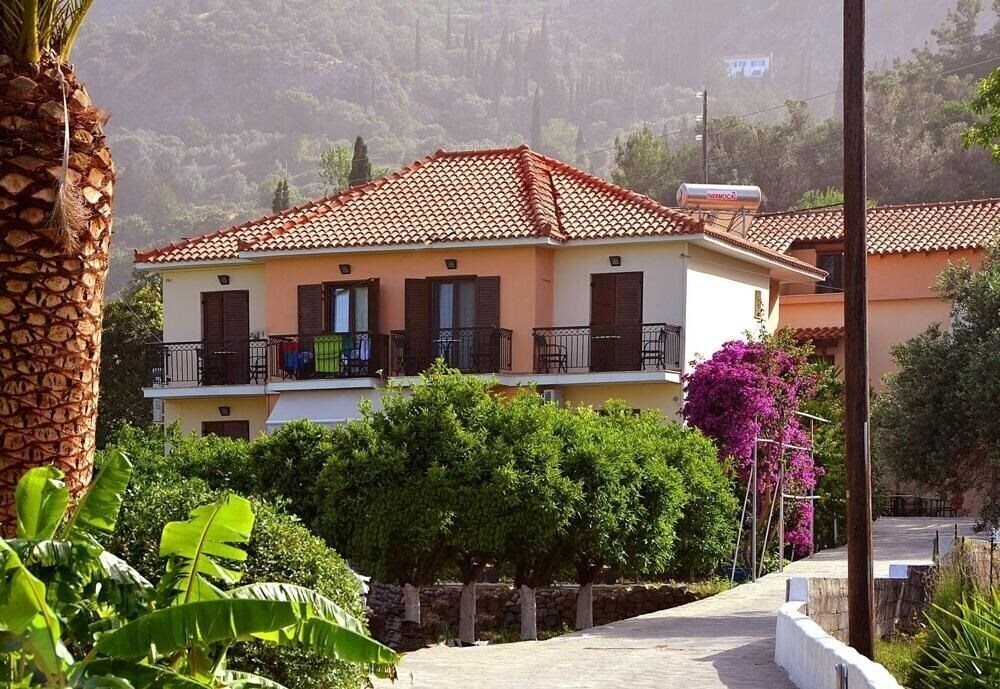 Готель Stella Bay Rooms 2*
