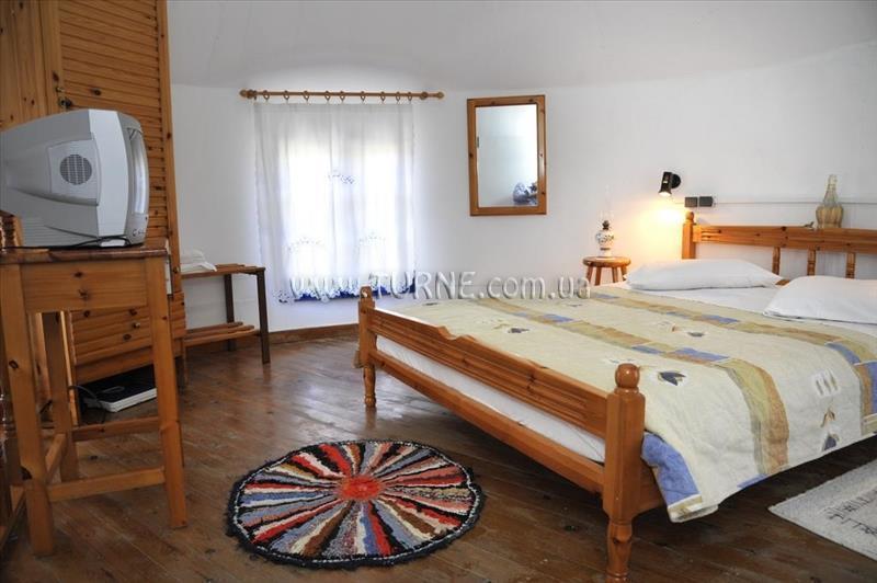 Фотографія Anemomilos Suites Fira 2*