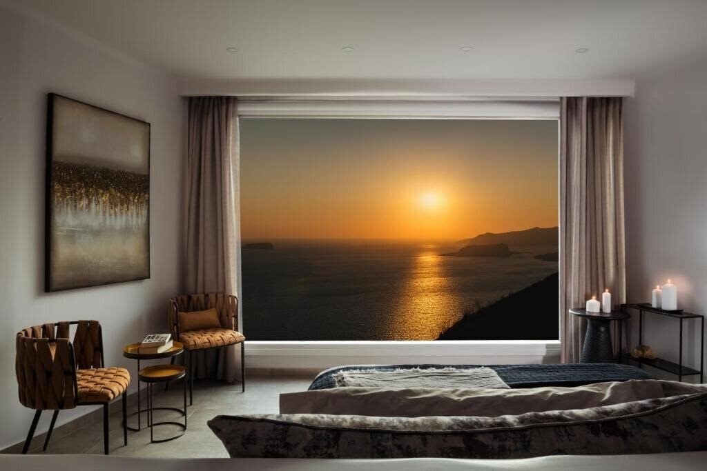 Фото Athermi Suites 3*