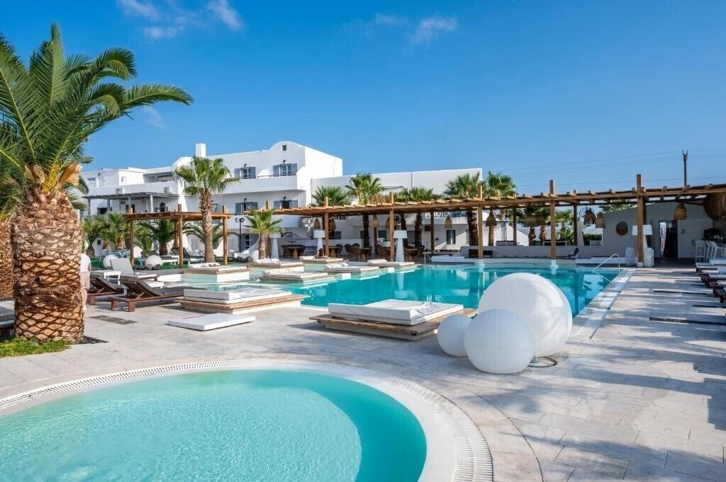 Готель Smy Mediterranean White Santorini (ex. Mediterranean Royal, Mediterranean White) 5*