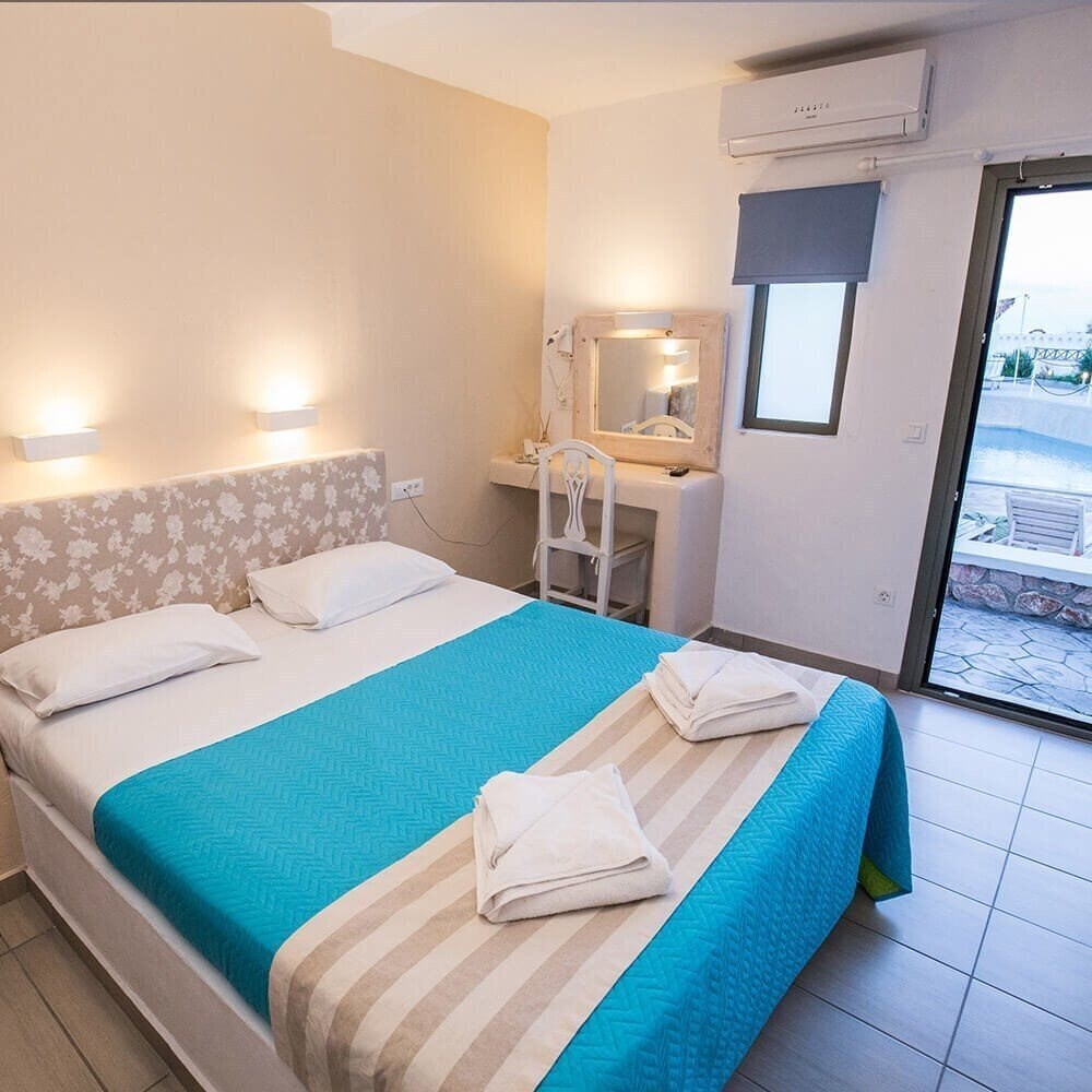 Фото Olympic Santorini 4*