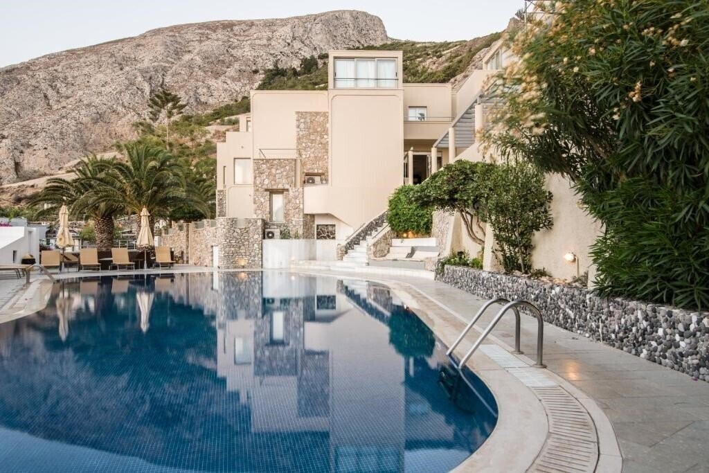 Фото Antinea Suites & SPA 4*