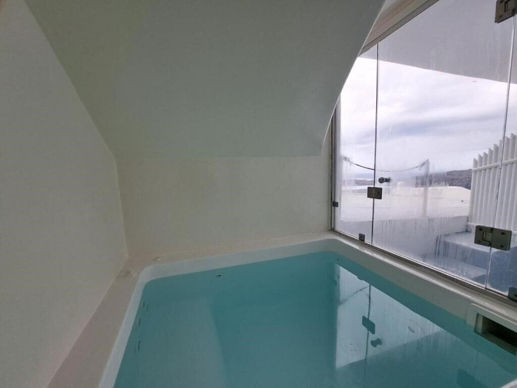 Фотографія Dreaming View Suites Hotel 3*