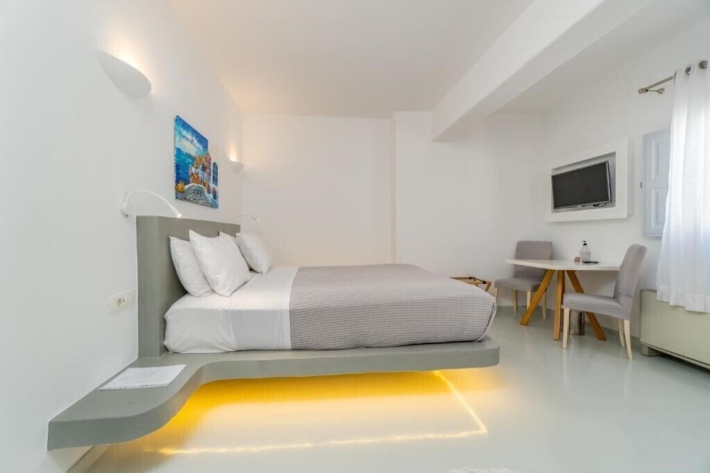Картинка Central Fira Hotel 3*