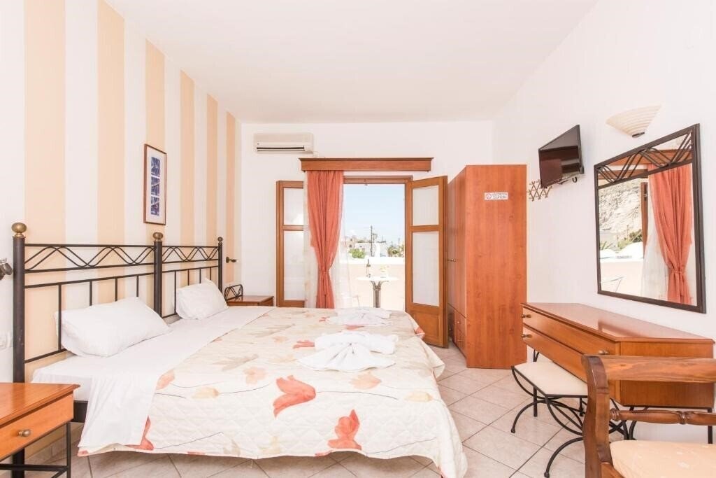 Картинка Villa Voula Santorini 3*
