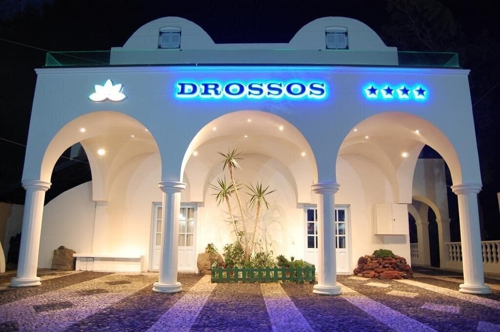 Готель Drossos 4*