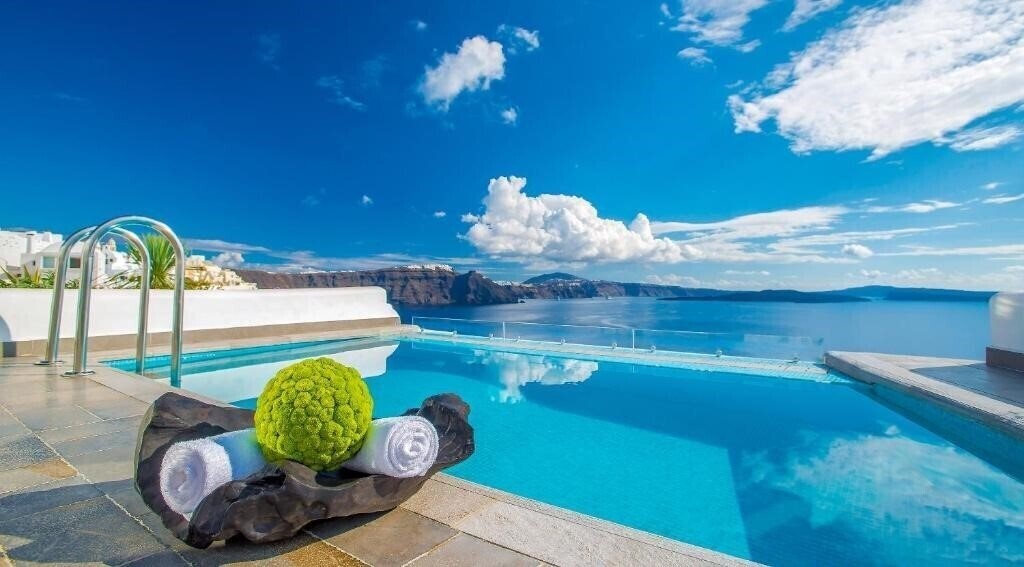 Отель Santorini Secret 4*