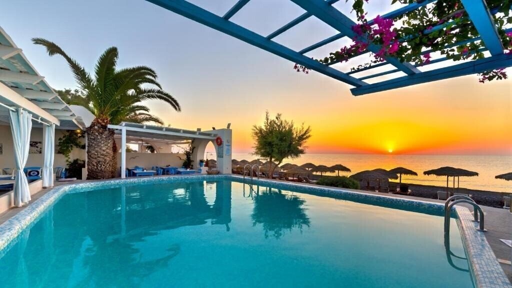 Отель Sigalas Hotel & Apartments 3*