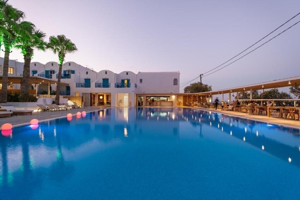 Отель Kamari Beach 3*