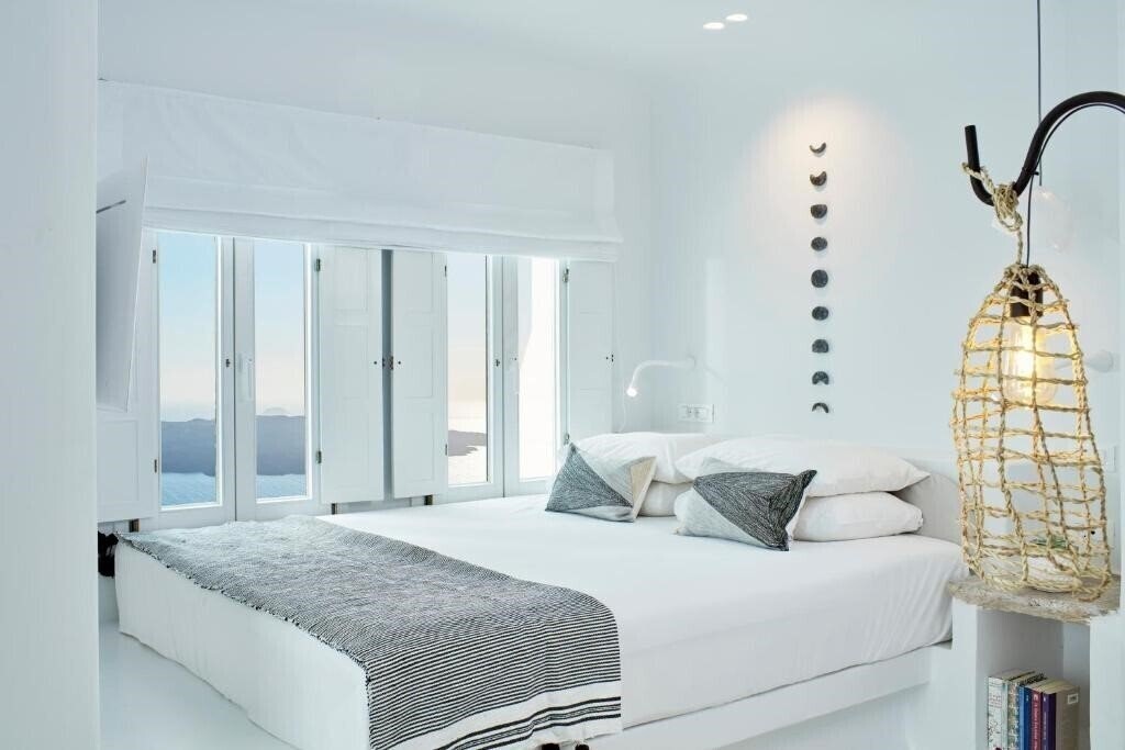 Фотографія Cosmopolitan Suites 4*