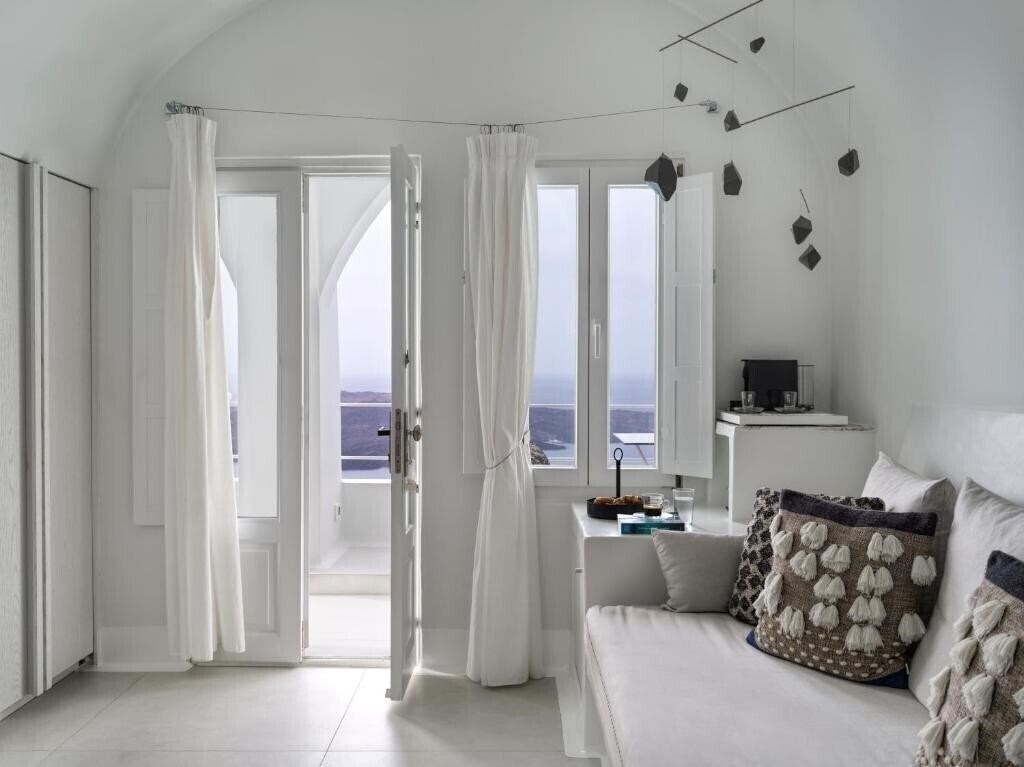 Фото Cosmopolitan Suites 4*
