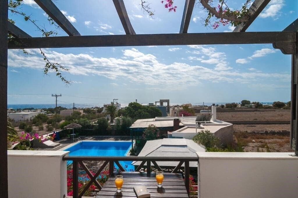 Фотографія Holiday Beach Resort 3*