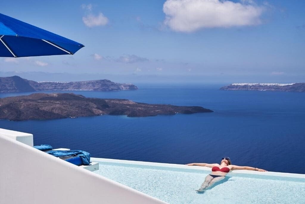 Фото Alti Santorini Suites 3*