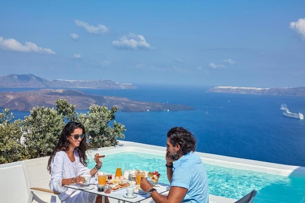 Картинка Alti Santorini Suites 3*