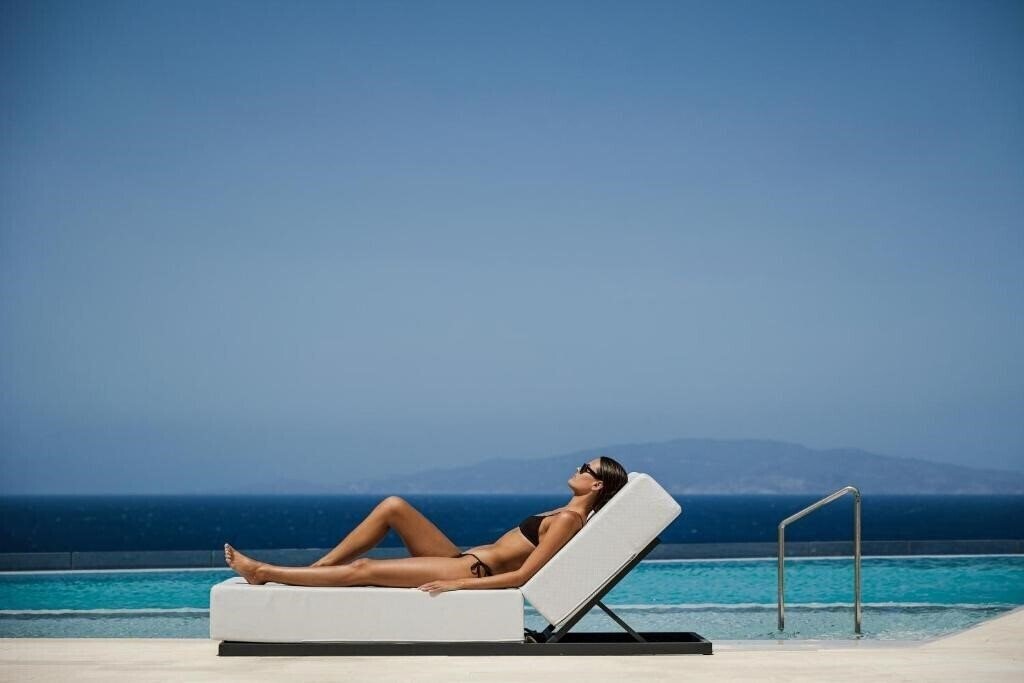 Фото Domes Novos Santorini 5*