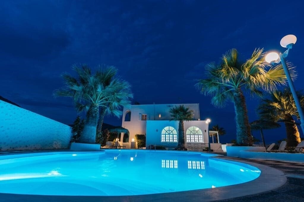 Картинка Bluelife 3*