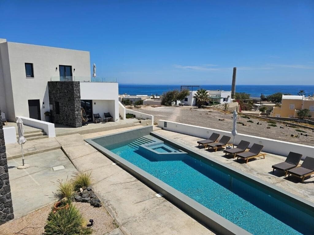 Фото Mylithos Suites 4*