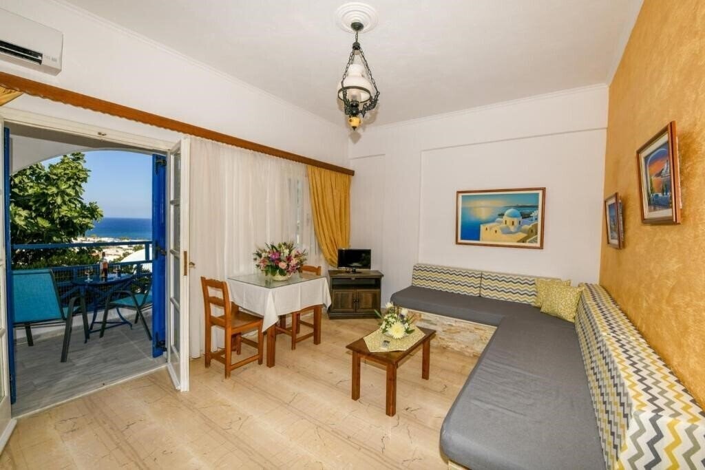 Изображение Aegean View (Kamari) 4*