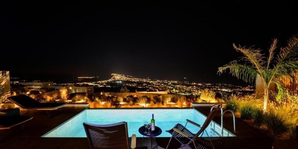 Зображення Apikia Santorini 5*