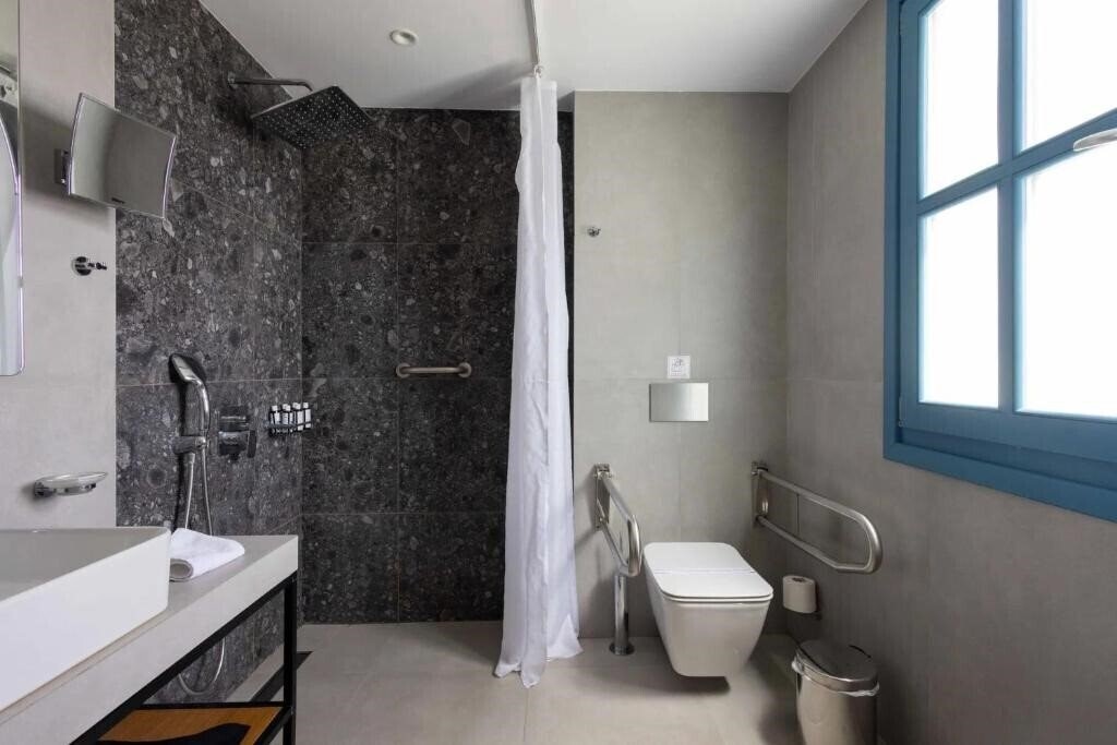 Изображение Aeifos Boutique 5*