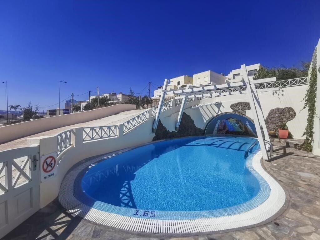 Фотографія Erato Apartments & Studios 4*