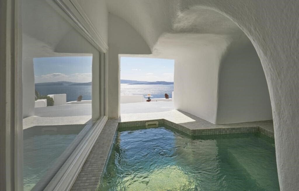 Изображение Diamond Luxury Suites 4*