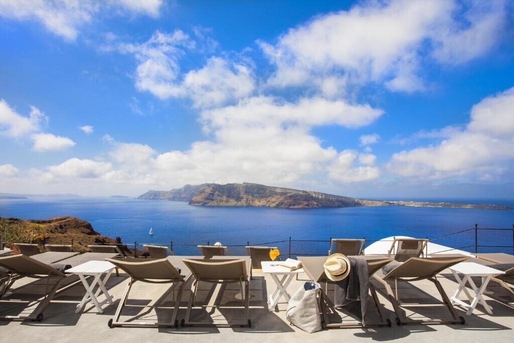 Готель Esperas Santorini Hotel 4*