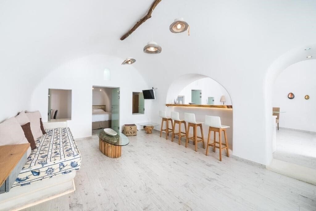 Зображення Hyperion Oia Suites 4*