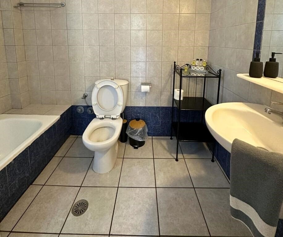 Фотографія Irigeneia Hotel 4*
