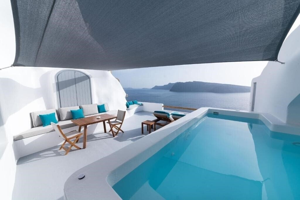 Фотографія Maregio Suites 4*
