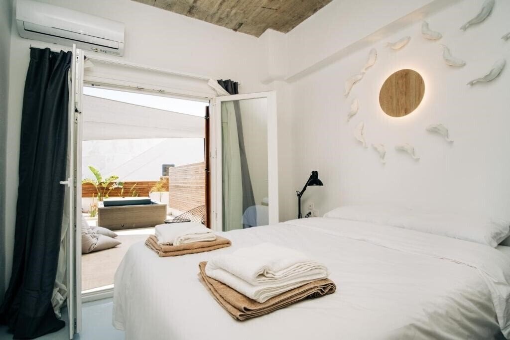 Картинка Mesanto Luxury Suites 4*