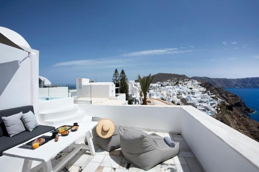 Готель Oia Captains Villa 4*