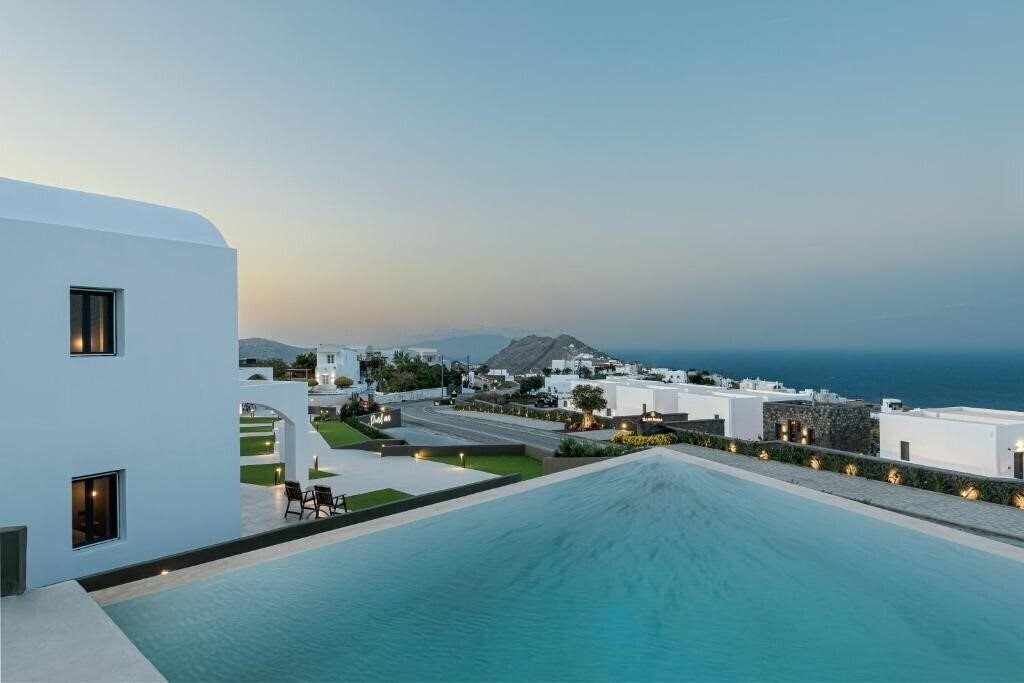 Фотографія Pearl Inn 4*