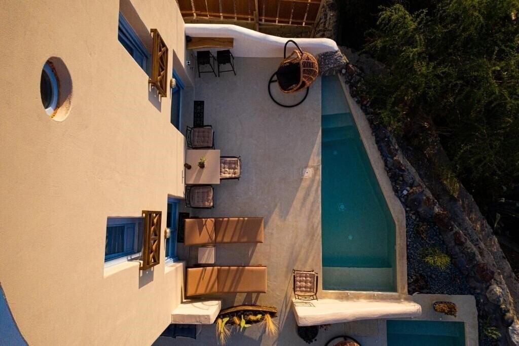 Фотографія Pink Freud Villas Santorini 4*