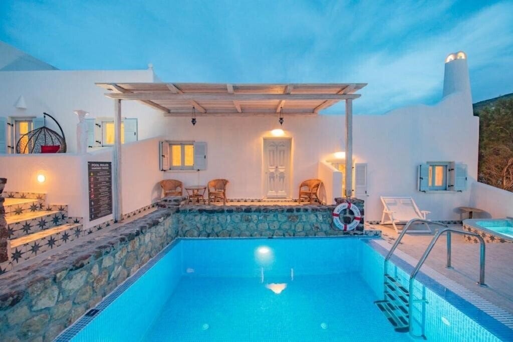Фотография Starlight Luxury Seaside Villa 4*