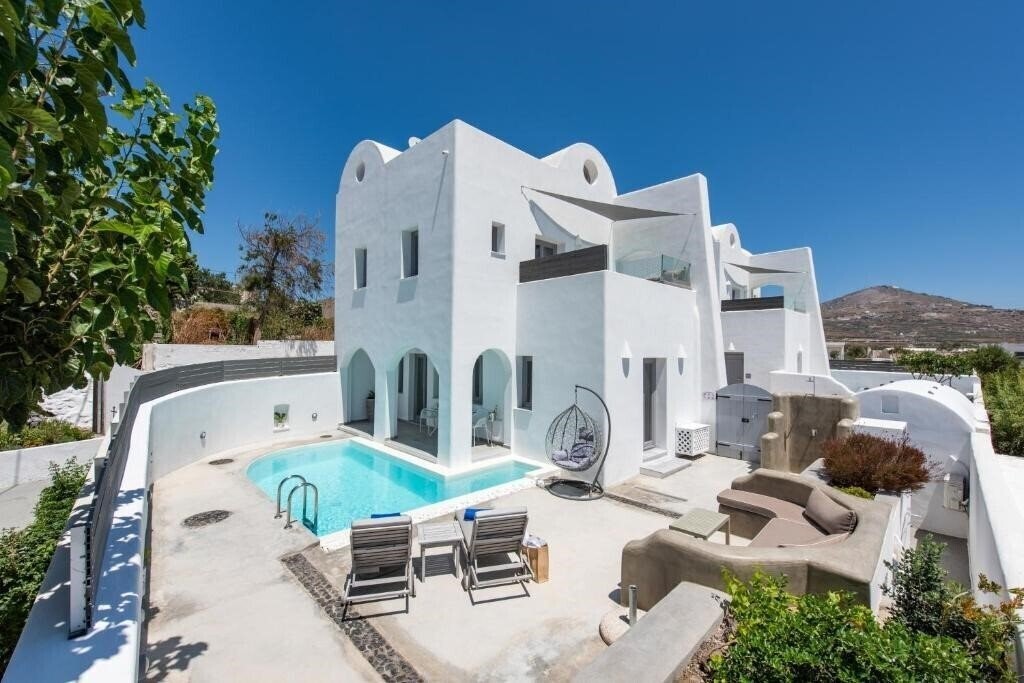 Изображение White Harmony Suites 4*