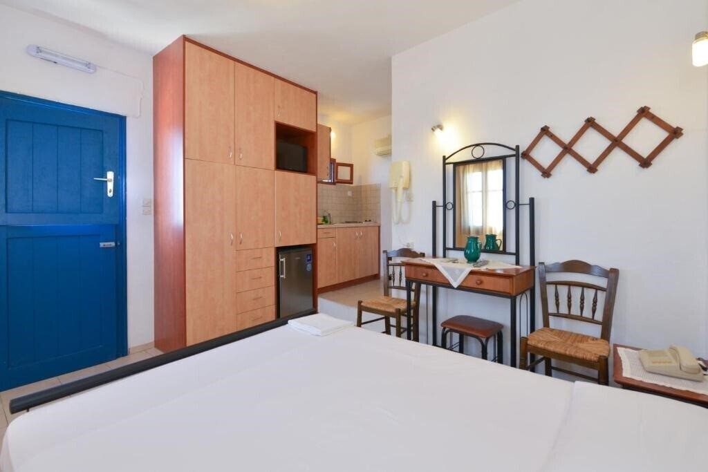 Готель Windmill Villas 4*