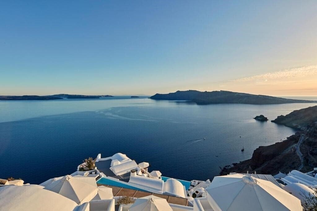 Отель Katikies Santorini The Leading Hotels of The World Oia 5*