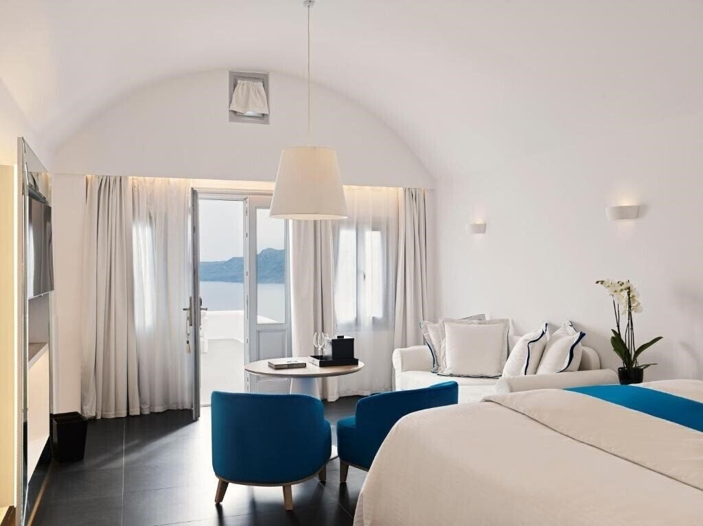 Фото Katikies Santorini The Leading Hotels of The World Oia 5*