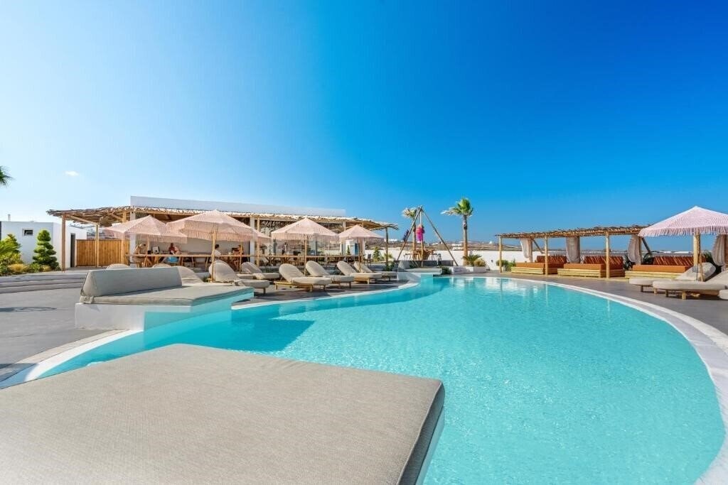 Изображение Amethyst Luxury Suites 4*